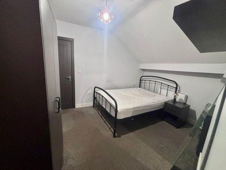 1 bedroom in a house share to rent - Photo 4