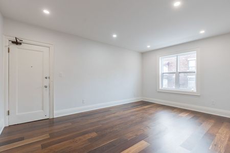 For Lease - 820 St. Clair Avenue Unit# 3, Toronto, Ontario - Photo 4
