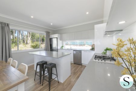 4 Nightshade Crescent, Murrays Beach NSW 2281 - House For Rent | Domain - Photo 3