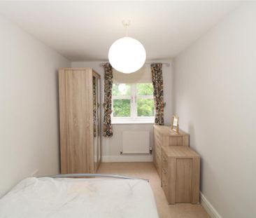 4 bedroom mews to rent - Photo 5