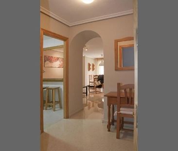 Apartamento de alquiler en Calle de la Curva, 45, Ciudad Jardín - T... - Photo 5