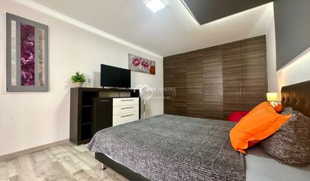 Apartamento · Alquiler a largo plazo · - Photo 2