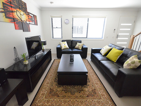 Unit ARCHIVE-9, 11 Side Street, West Gladstone, QLD - Photo 5