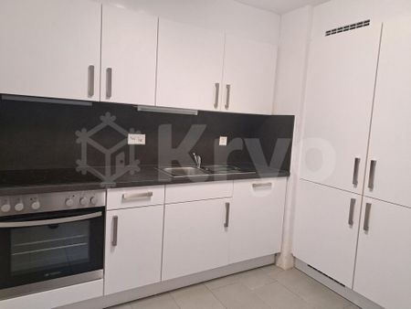 BEAUTIFUL 3-ROOM APARTMENT 70 M2 WITH BALCONY 1ST FLOOR - Foto 3