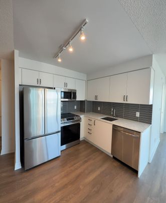 For Lease - 20 Meadowglen Place Unit# 2309, Toronto, Ontario - Photo 1