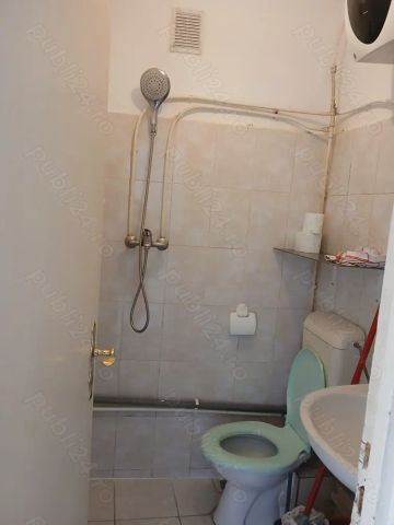 Inchiriez garsoniera zona Kandia - Fotografie 5