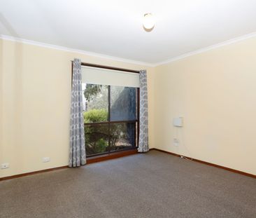 Spacious 3-Bedroom Home in Epping - Photo 3