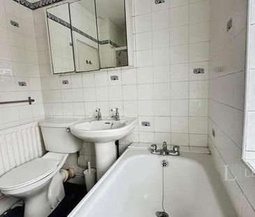 Stockingstone Road, Luton, Bedfordshire, LU2 - Photo 5