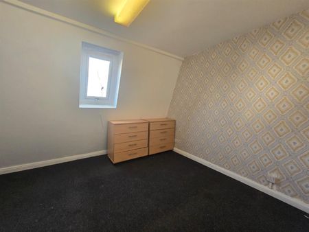 Sun Street, Waltham Abbey EN9, London - Photo 3