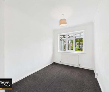 Rivington Avenue, Bispham, FY2 - Photo 2