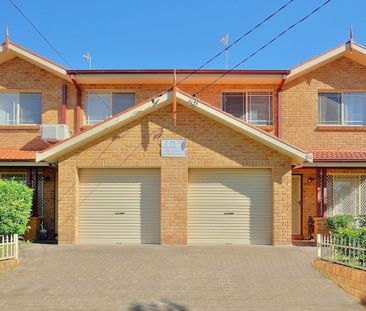UNIQUE FAMILY HOME IN THE HEART OF EASTWOOD - Photo 5