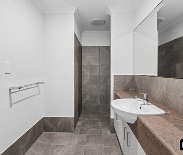 Modern Living in the Heart of Banksia Grove - Photo 6