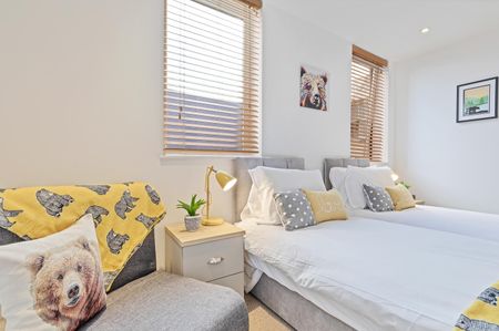 2 Bed Flat, Brighton, BN2 - Photo 5