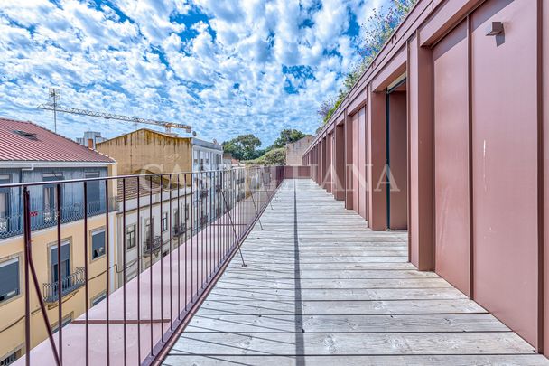 Apartamento T3 duplex com piscina e vista panorâmica em Marvila - Photo 1