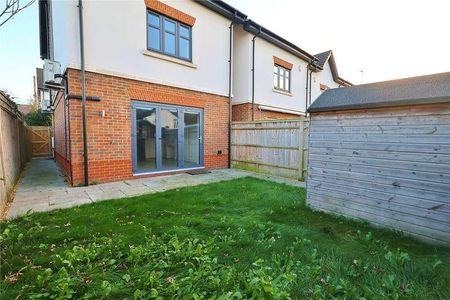 North Road, Woking, Surrey, GU21 - Photo 5