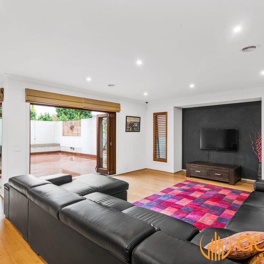 ELEGANT FAMILY LIVING IN THE HEART OF EDEN RISE - Photo 1