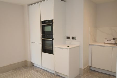 £1,725 - To Let - Photo 3