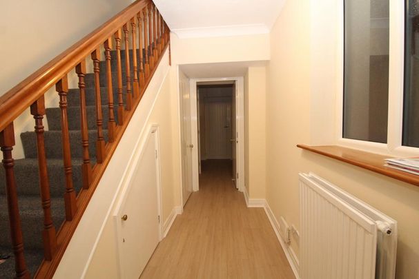 2 bedroom house to rent - Photo 1