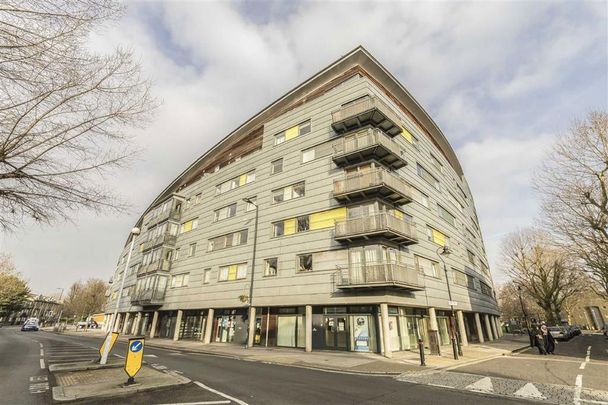 2 bedroom flat to rent - Photo 1