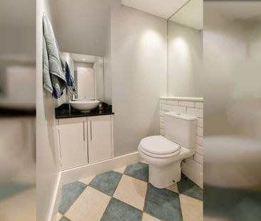 Room in a Shared House, Stunning Double Room In Fulham, SW6 - Photo 6