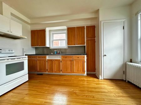 2490 Rue Sherbrooke Est, #2 - Photo 5