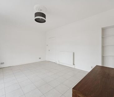 2 bedroom semi-detached house to rent - Photo 5