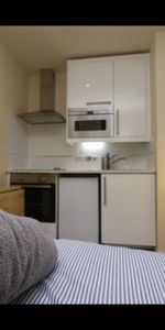 Studio Flat, Ash Grove, NW2 - Photo 3