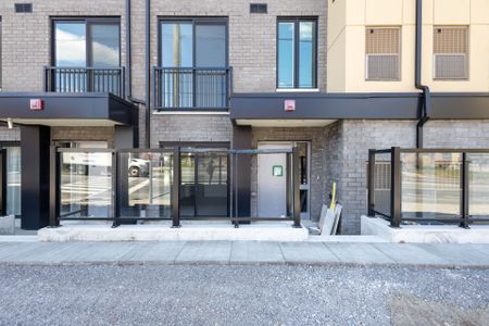 For Lease - 1680 Victoria Park Avenue Unit# 114, Toronto, Ontario - Photo 4
