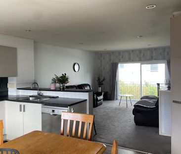 Townhouse Living - Photo 2