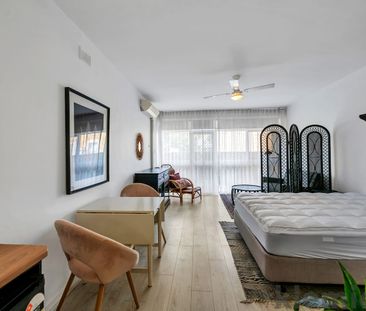 Fully Furnished & Fabulous Studio Apartment in North Adelaide - Photo 3