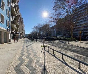 Avenida Visconde de Valmor, Lisbon, Lisbon 1050-240 - Photo 5