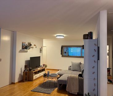 2.5 Zimmer, 64 m², 1. Stock - Foto 2