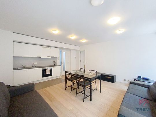 Appartement te huur - Foto 1