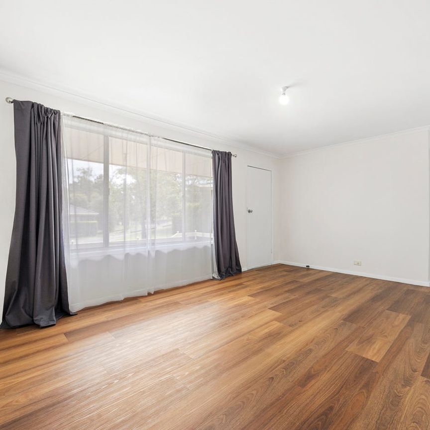 Renovated Two Bedroom Unit in Ballarat North - Photo 1