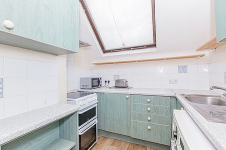 Lime Walk, Headington - Photo 4