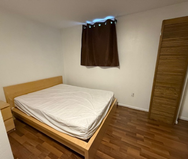 Room Rental Near U of S - Photo 2