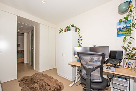 217/74 Queens Road, Melbourne VIC 3004 - Apartment For Rent | Domain - Photo 3