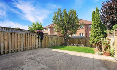 For Lease - 5378 Tree Crest Court, Mississauga, Ontario - Photo 5