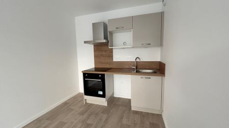 Location Appartement 2 pièces 46m² - Photo 3
