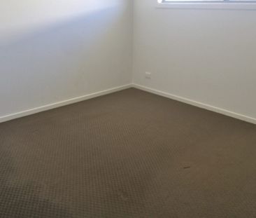 Stylish Townhouse in Prime Park Beach Location - Photo 1