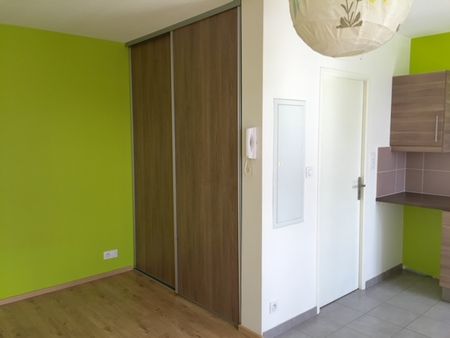 A louer Brest Kérichen/Croix Rouge studio Neuf 20 M2 - Photo 5