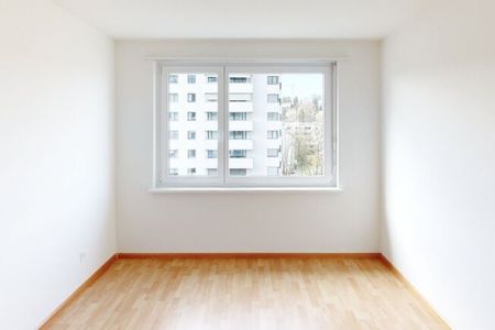 Luminous apartment with beautiful views and the best connections - Photo 3