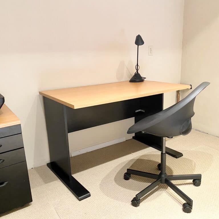 Edmonton Furnished Condo Rental in Lansdowne - Stunning 2 Level Condo in Aspen Gardens - Photo 1