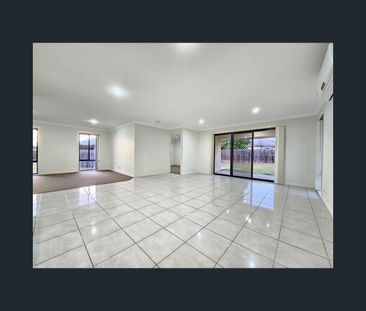 7 Mia Court, Morayfield, Qld 4506 - Photo 3