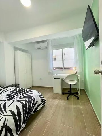 Calle Pelayo, Málaga, Andalusia 29009 - Photo 4