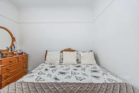 2 bedroom apartment to rent Copnor Road, Portsmouth, Hampshire, PO3 - Photo 4