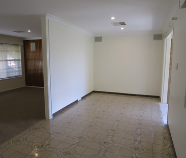 4 Acres Road, 2155, Kellyville Nsw - Photo 3