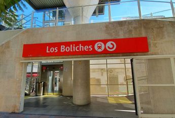 Ref 17200 – ** Seasonal Rental** **Available from OCTOBER 1st. until APRIL 30th 2027** In the heart of Los Boliches, Fuengirola