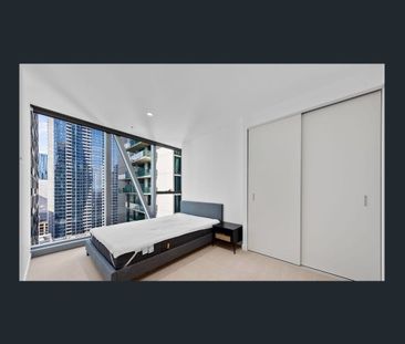 Contemporary City Apartment with Prime Location and Lifestyle - Photo 2