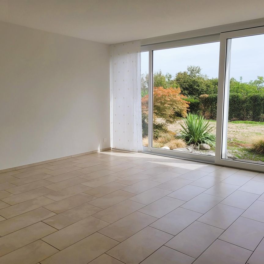 Doppeleinfamilienhaus Hälfte an ruhiger und zentraler Lage - Photo 1